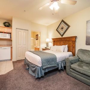 Queen Suite